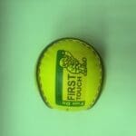 ÓhÁoláin First Touch hurling balls pack 12