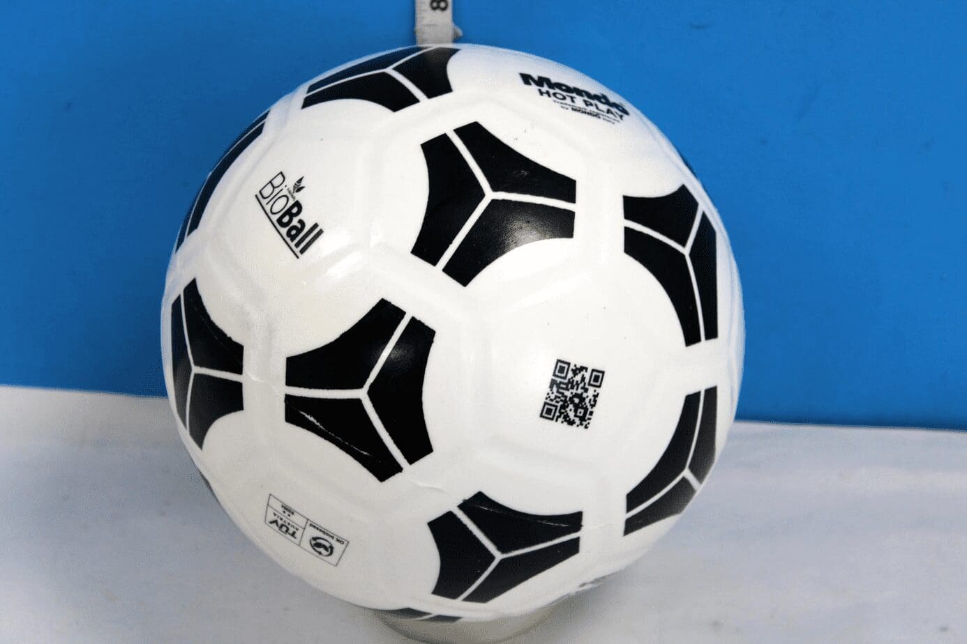 Mondo Yard Football